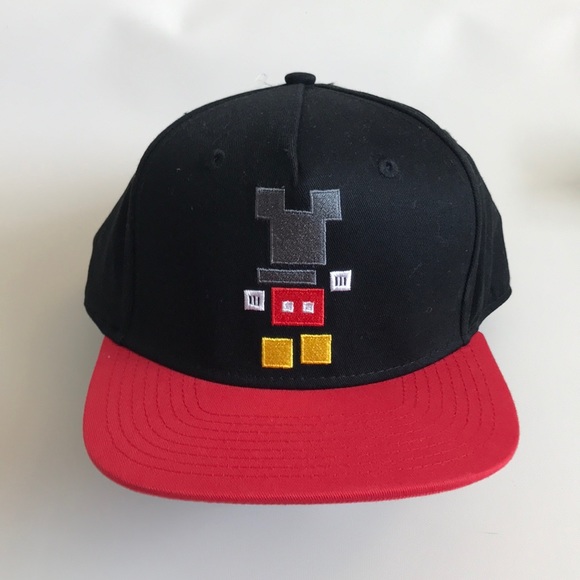 Disney Other - Disney collection by neff hat strap back